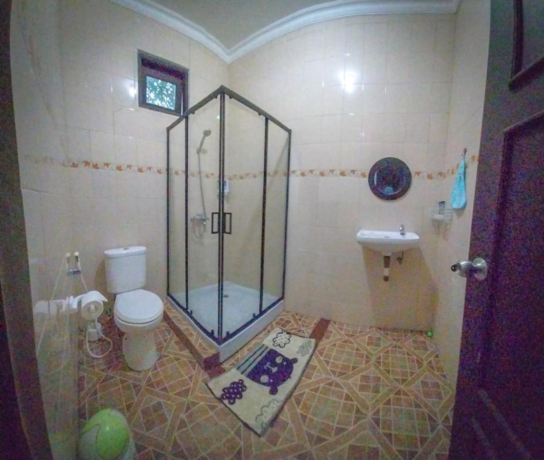Gated 3Br Residence - 10 Mins From Malioboro Yogyakarta Ngoại thất bức ảnh