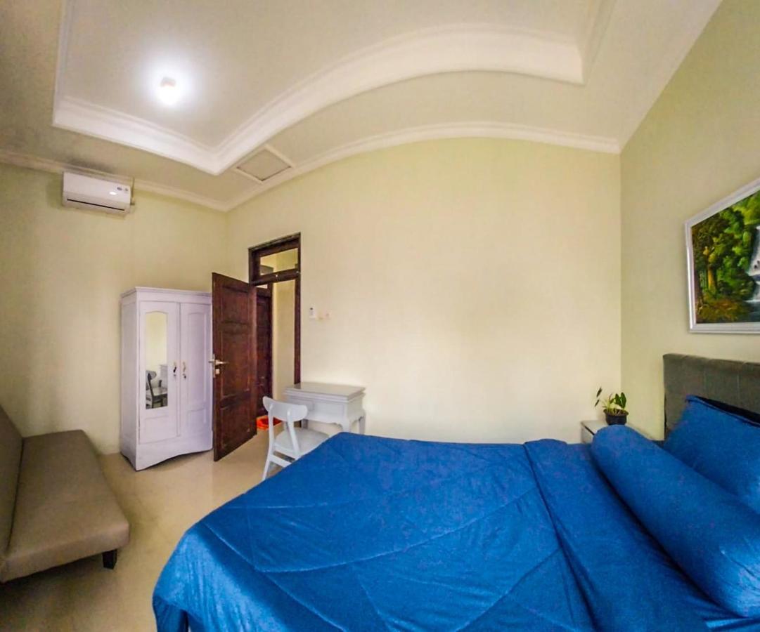 Gated 3Br Residence - 10 Mins From Malioboro Yogyakarta Ngoại thất bức ảnh